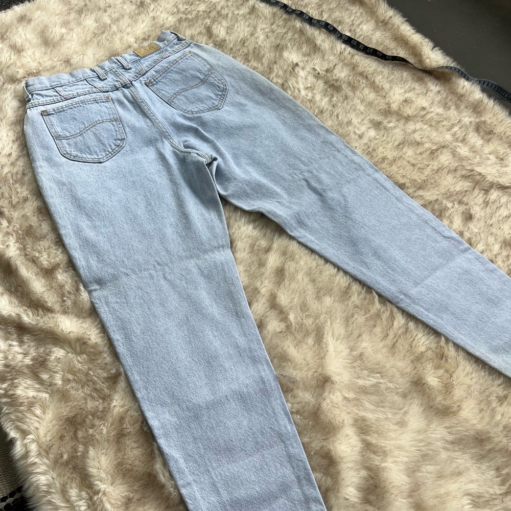 Lee Light Wash High-Rise Mom Jean